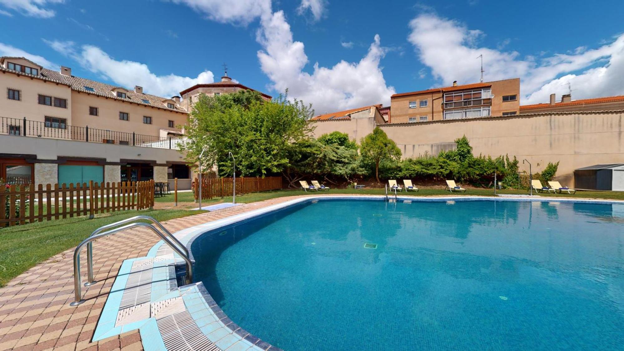 Azz Penafiel Las Claras Hotel & Spa Esterno foto