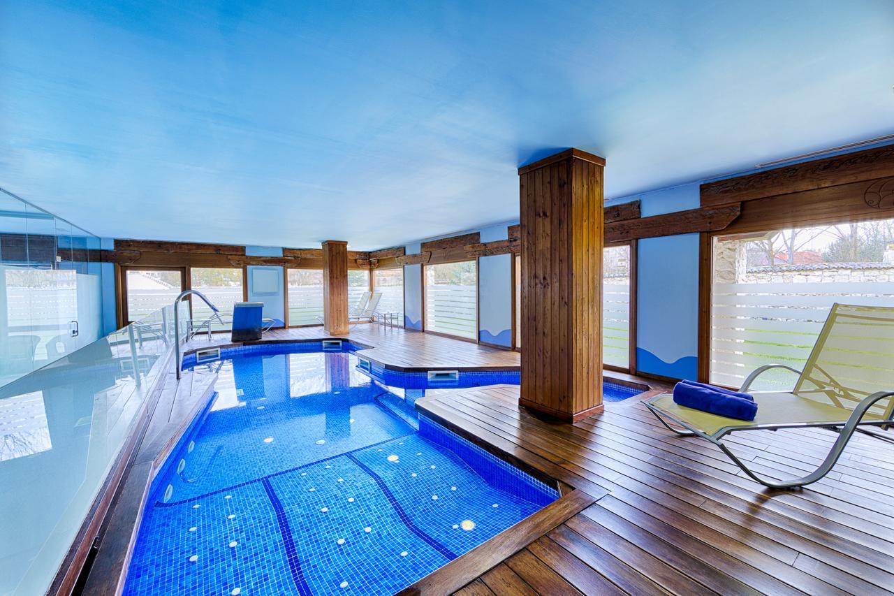 Azz Penafiel Las Claras Hotel & Spa Esterno foto